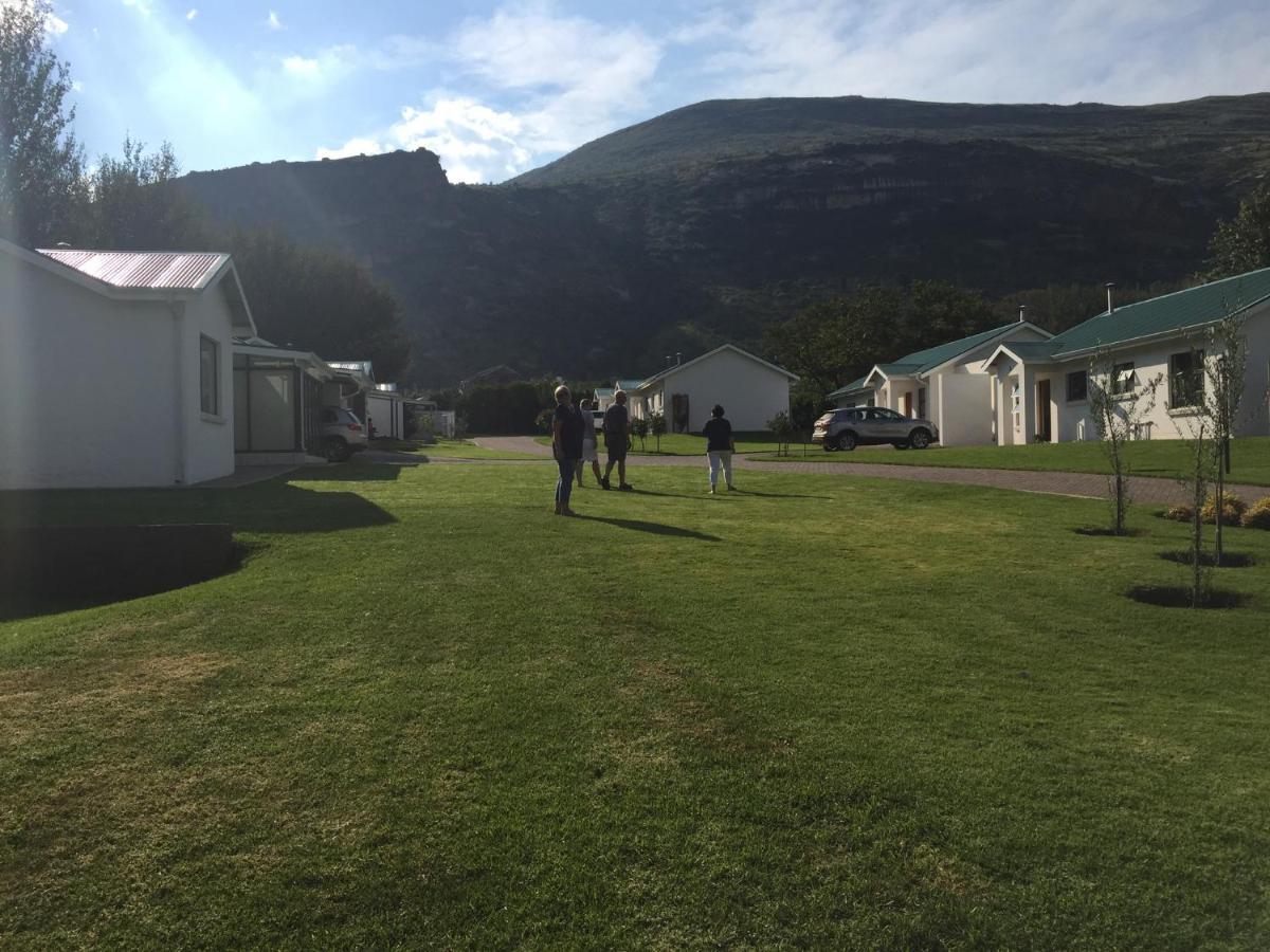 Place Paddocks 19 * Clarens